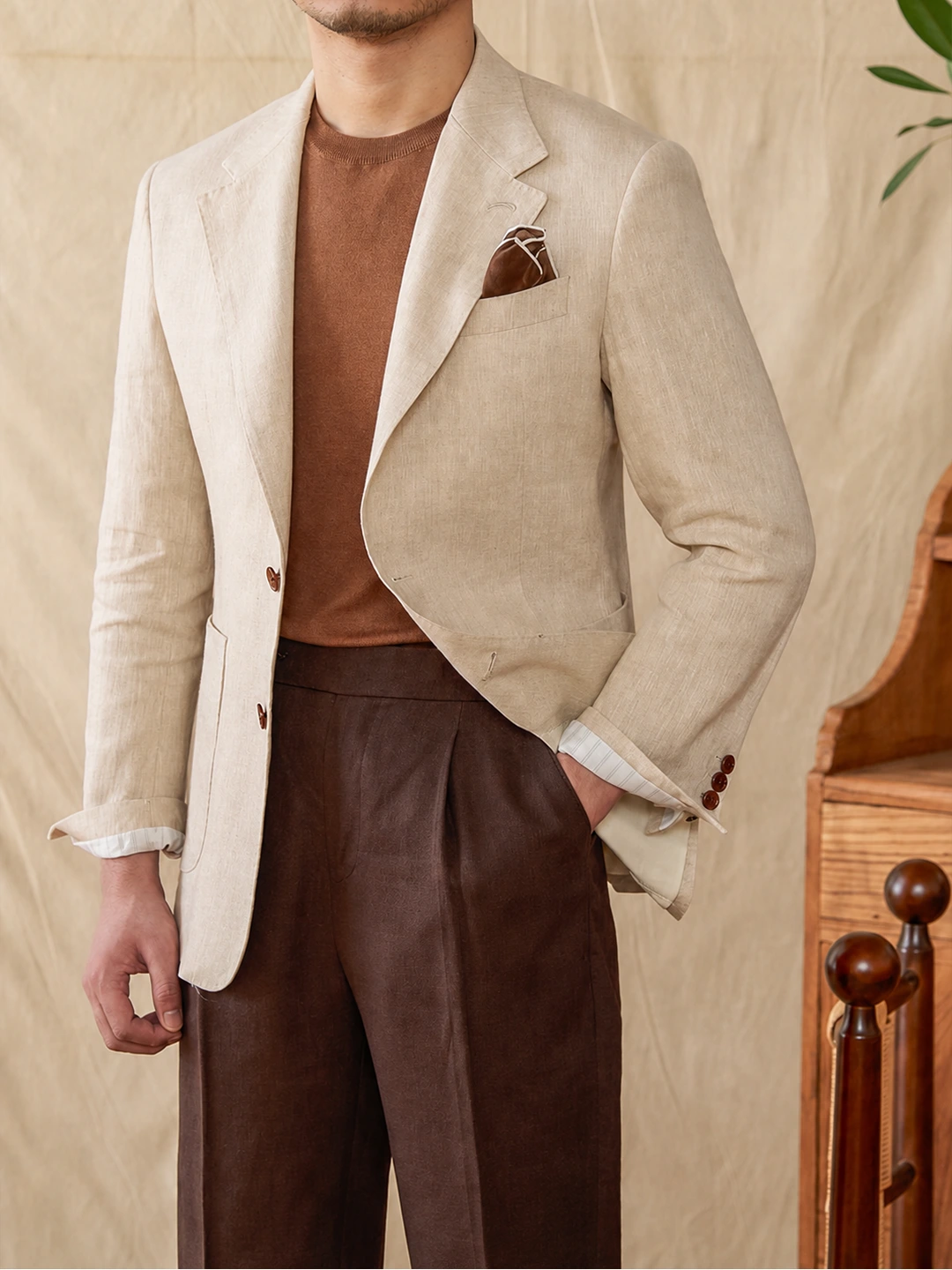 Men's Lightweight Slim Fit Linen Blazer 14 Three-button cuff detail of men's pink linen blazer