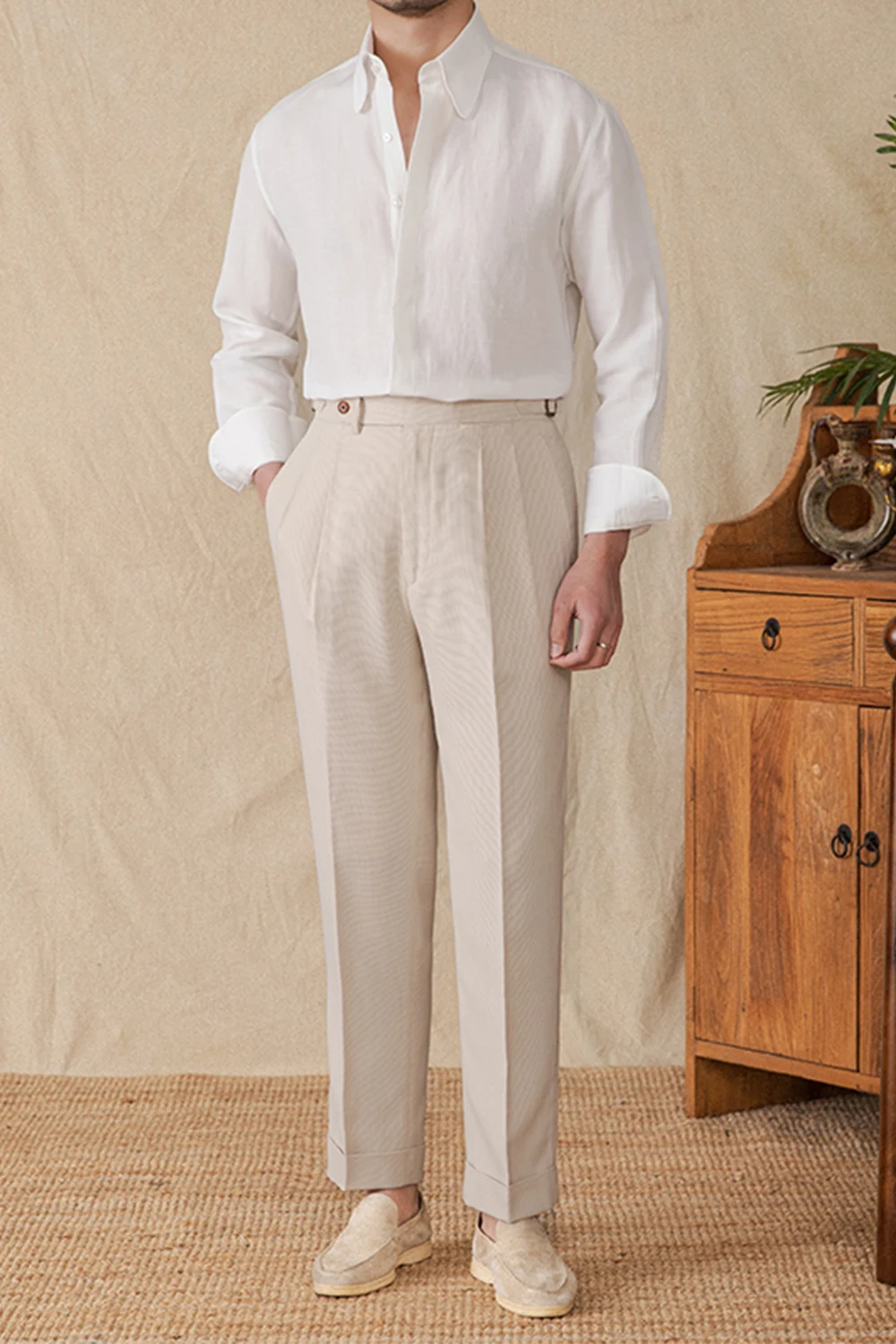 Men's white Lyocell linen blend shirt with pleated trousers