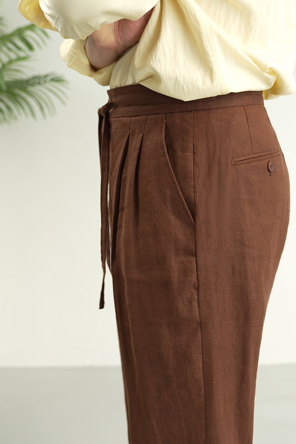 Men's linen wide leg trousers with pleated front and cuffed hem