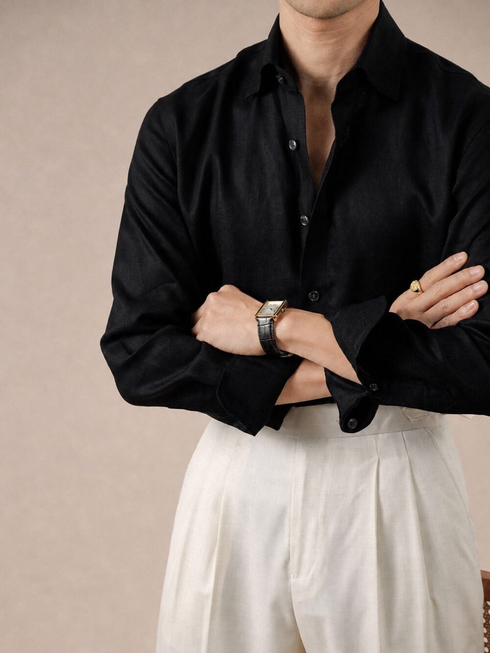 Men's classic black 100% linen Italian figure-eight collar shirt with crossed-arm styling